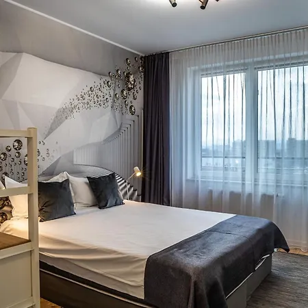 Cliche Luxury Apartment-2