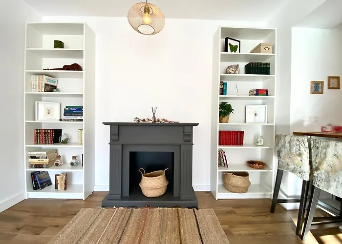Cosy Hollow - Pet Friendly
