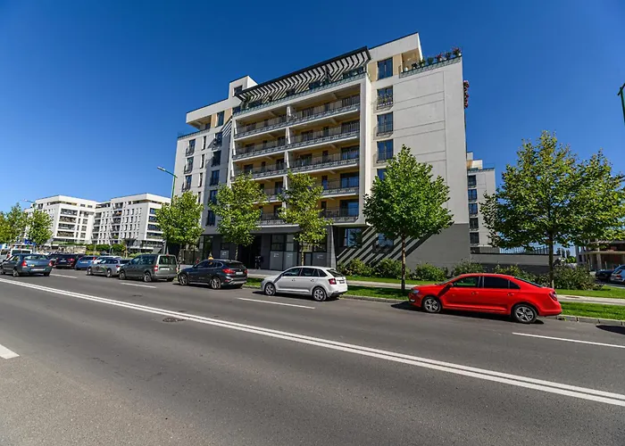 Nokturna Cassiopeia Coresi Kasper Apartment With Underground Parking